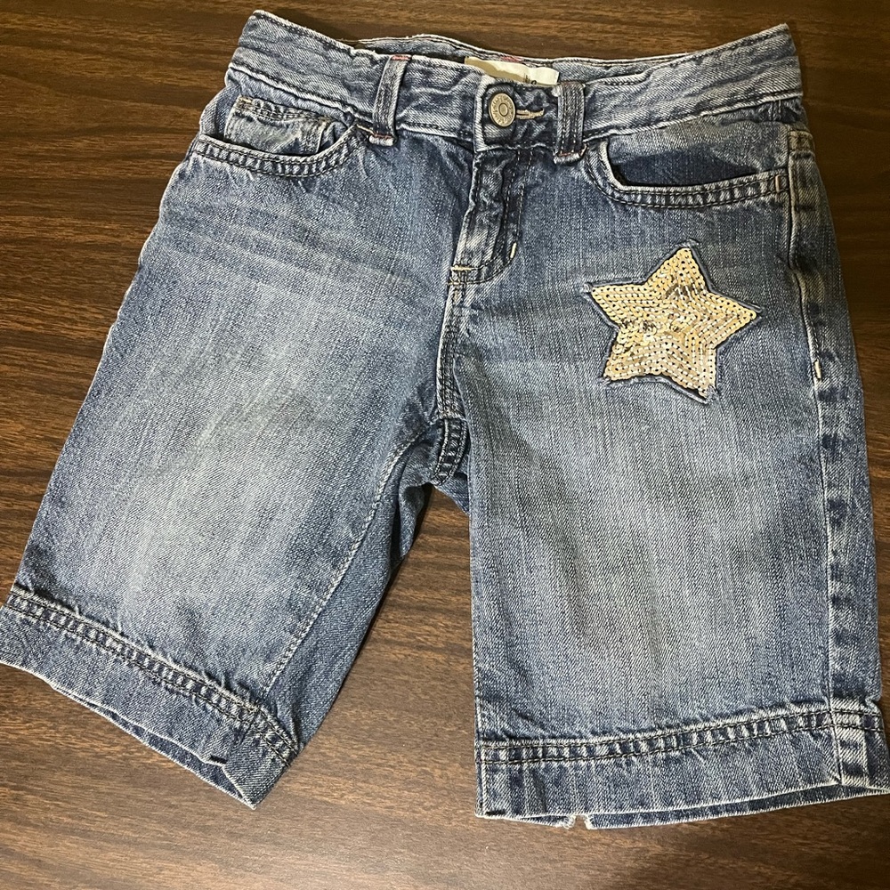 OLD NAVY Size 8 girls shorts